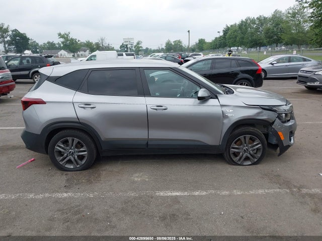 2021 Kia Seltos Lx მანქანა იყიდება აუქციონზე, vin: KNDEPCAA2M7232476, აუქციონის ნომერი: 42895650