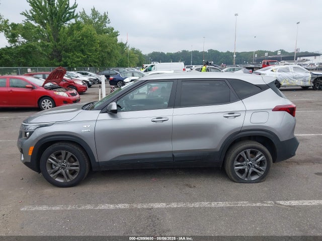 2021 Kia Seltos Lx მანქანა იყიდება აუქციონზე, vin: KNDEPCAA2M7232476, აუქციონის ნომერი: 42895650