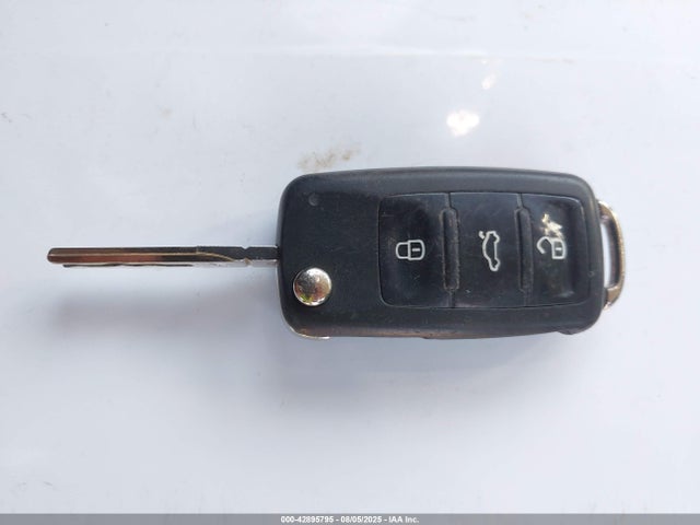 Volkswagen 2014 2014 1VWBS7A33EC044498 Image 11