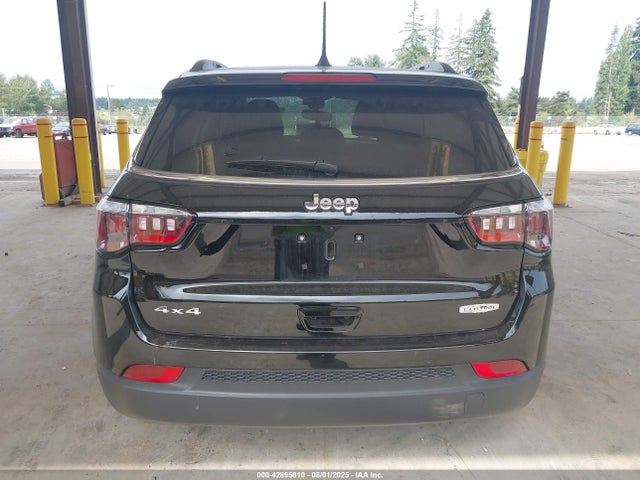 Jeep 2025 2025 3C4NJDBNXST553215 Image 16