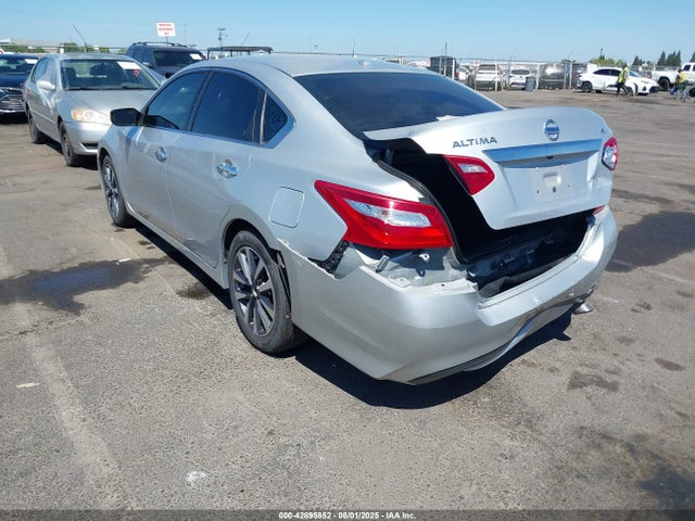 1N4AL3AP7HC290729 Nissan 2017