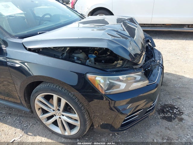 Продаж на аукціоні авто 2018 Volkswagen Passat 2.0t R-line/2.0t S, vin: 1VWAA7A39JC001485, номер лоту: 42895897
