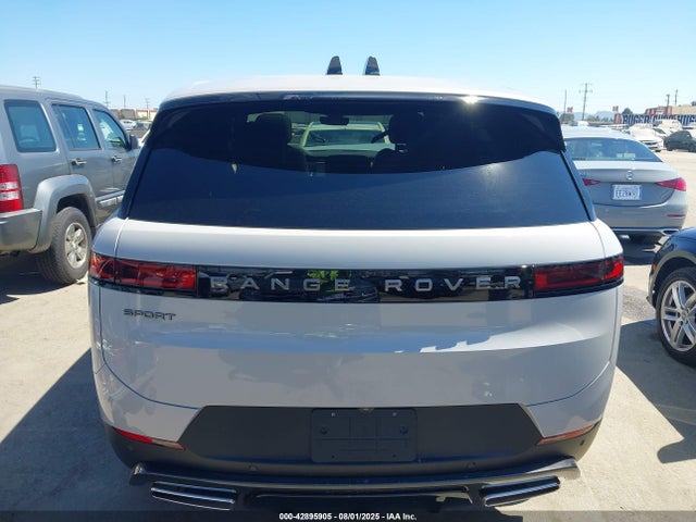 Land Rover aj20p6 2025 SAL1P9EU6SA438091 Image 17