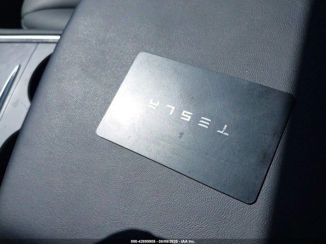 2023 TESLA MODEL 3 5YJ3E1EB8PF699324 Photo 10