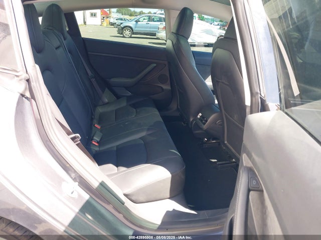 2023 TESLA MODEL 3 5YJ3E1EB8PF699324 Photo 7
