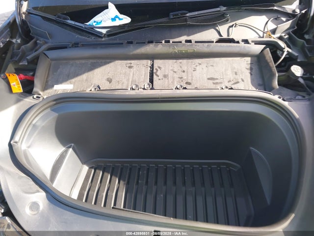 2024 TESLA MODEL Y 7SAYGDED7RF213420 Photo 9