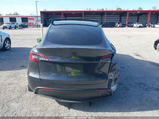 7SAYGDED7RF213420 Tesla Model Y