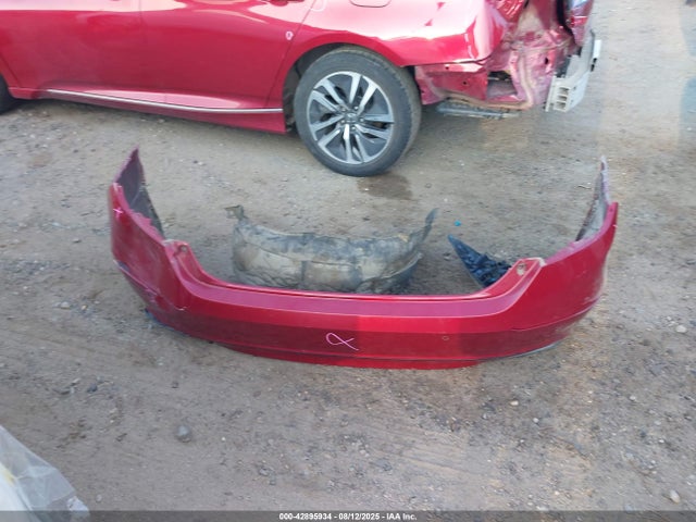 Honda lfb1/lfb2 2018 1HGCV3F97JA006610 Image 12