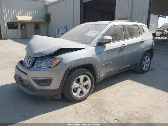 Jeep Compass 2021 3C4NJCBB9MT604710 Image 2