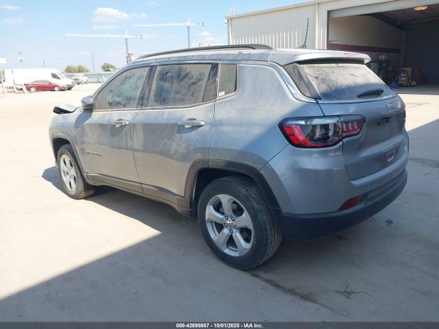 Jeep Compass 2021 3C4NJCBB9MT604710 Image 3