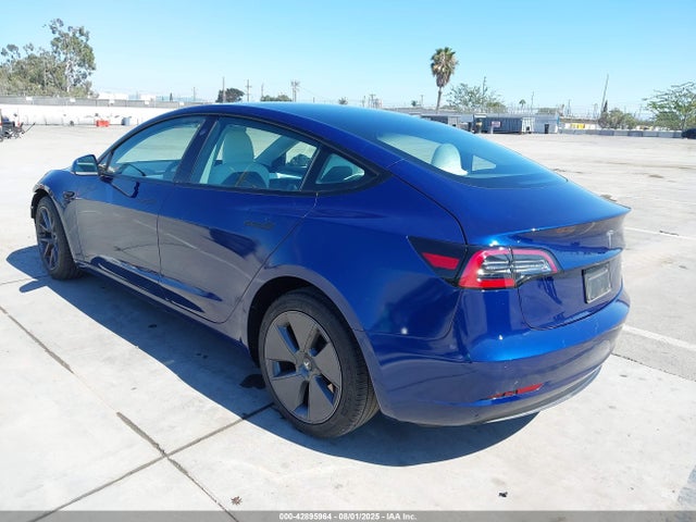 2022 TESLA MODEL 3 5YJ3E1EA4NF373346 Photo 2