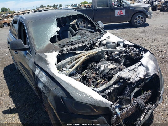 2011 AUDI Q5 WA1DKAFP9BA090195 Photo 0
