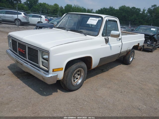 1986 GMC C1500 1GTEC14N7GJ510097 Photo 1