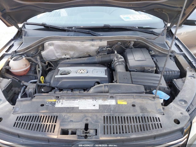 Volkswagen 2015 2015 WVGAV7AX9FW093032 Image 10