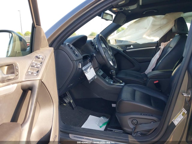 Volkswagen 2015 2015 WVGAV7AX9FW093032 Image 5
