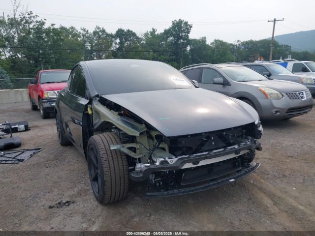 2026 TESLA MODEL Y 7SAYGDEE8TA405717 Photo 5