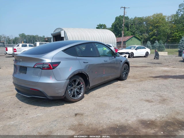 7SAYGDEE0RA318015 Tesla 2024