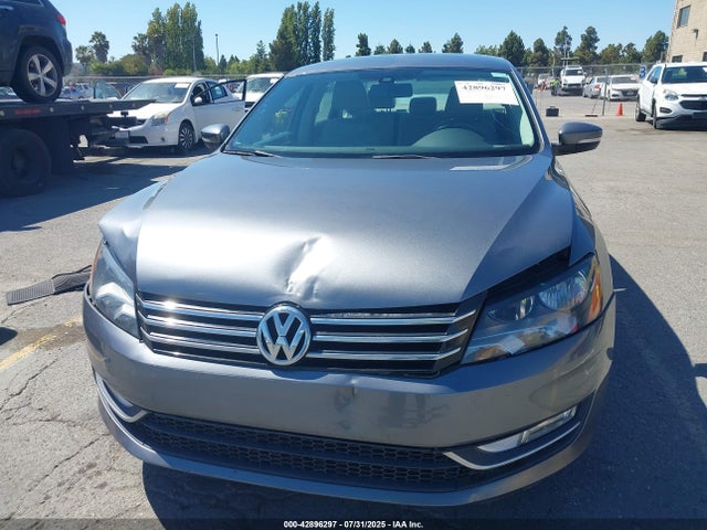 Volkswagen Passat 2015 1VWAT7A37FC103823 Image 12