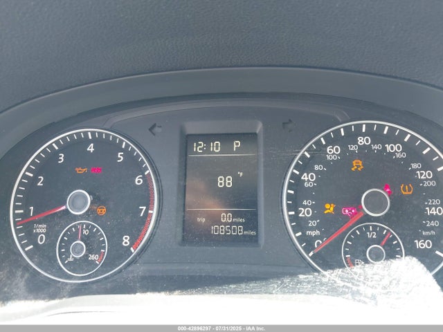 Volkswagen Passat 2015 1VWAT7A37FC103823 Image 7