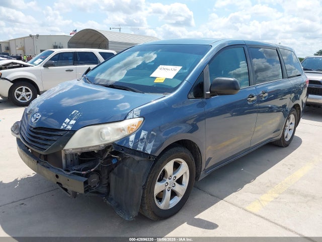 Toyota 2gr-fks 2014 5TDZK3DC8ES431620 Image 2