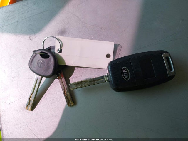 KIA dohc gdi nu 2016 KNDJP3A54G7259183 Image 11
