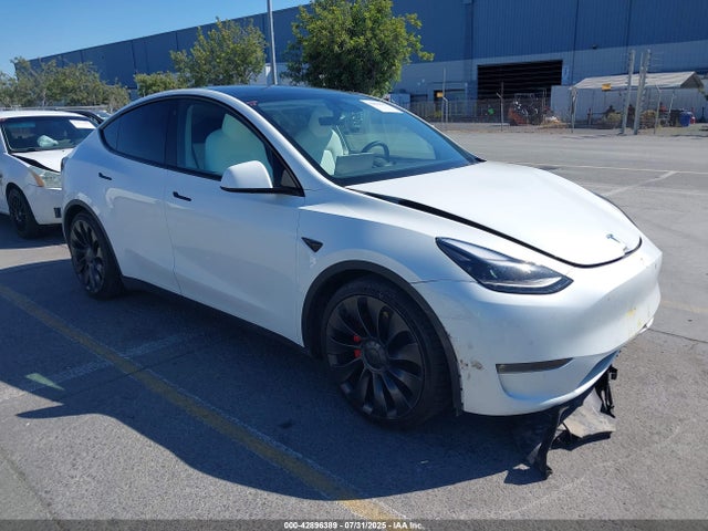 2022 TESLA MODEL Y 7SAYGDEF8NF557737 Photo 0