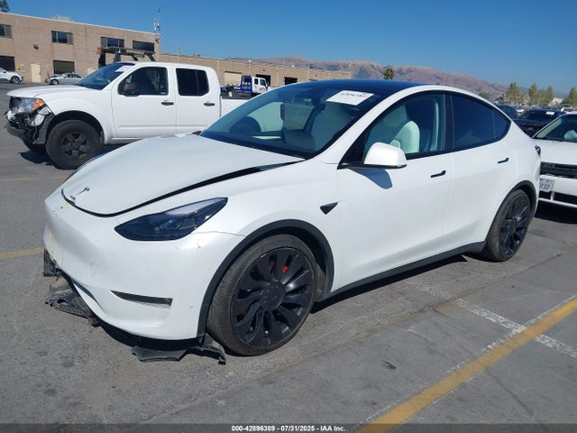 2022 TESLA MODEL Y 7SAYGDEF8NF557737 Photo 1