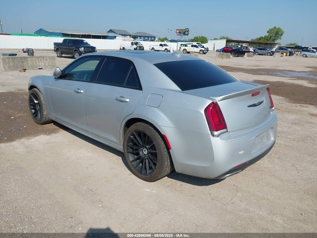 Aukcja sprzedaży 2022 Chrysler 300 S, vin: 2C3CCABT4NH198915, numer aukcji: 42896398