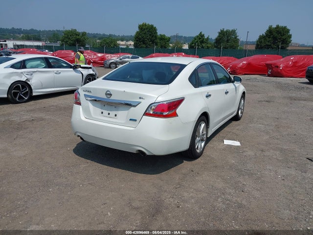 Nissan 2014 2014 1N4AL3AP8EC119595 Image 4