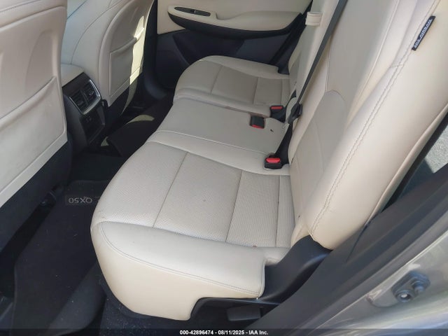 3PCAJ5BB8NF107951 Infiniti QX50