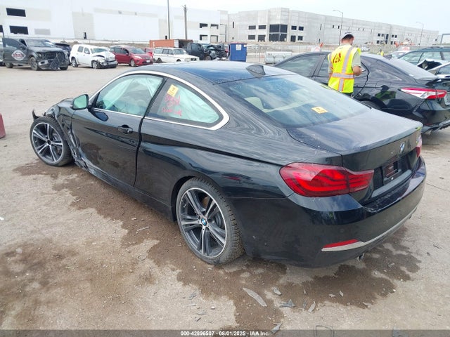 2020 BMW 440I WBA4W7C08LAH17264 Photo 2