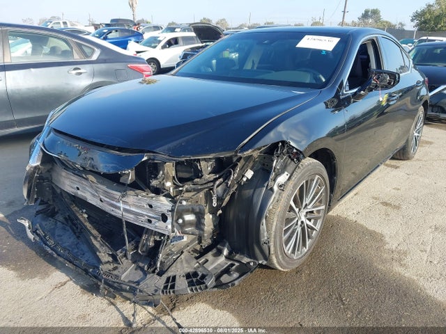 Lexus a25a-fxs, 3nm 2024 58ADA1C17RU050218 Image 2