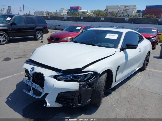 BMW M440I 2021 WBA13AR00MCF19218 Image 2