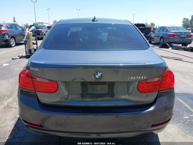 WBA3C1C54EK116473 BMW 328I