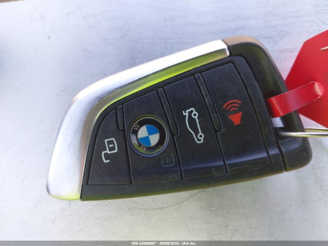 3MW5R1J08M8B82135 BMW 2021