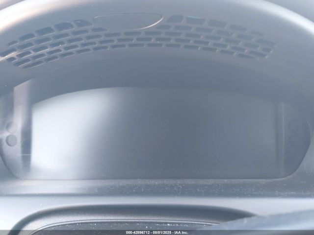 2012 JAGUAR XJ SAJWA2GE9CMV29465 Photo 6