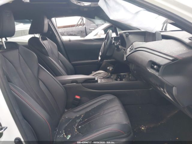 2021 LEXUS UX 200 JTHE3JBH9M2032119 Photo 4