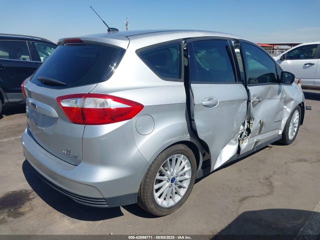 Ford 2016 2016 1FADP5AU5GL120628 Image 4