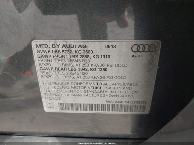 2018 AUDI SQ5 WA1A4AFY4J2200892 Photo 8