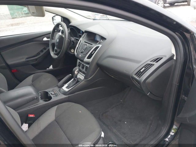 Ford Focus 2014 1FADP3K25EL379778 Image 5