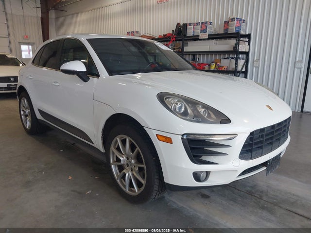 2015 PORSCHE MACAN WP1AB2A51FLB69308 Photo 0