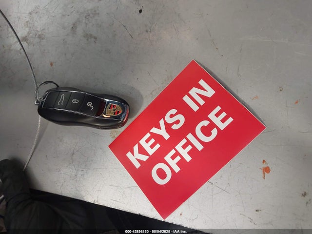 2015 PORSCHE MACAN WP1AB2A51FLB69308 Photo 10