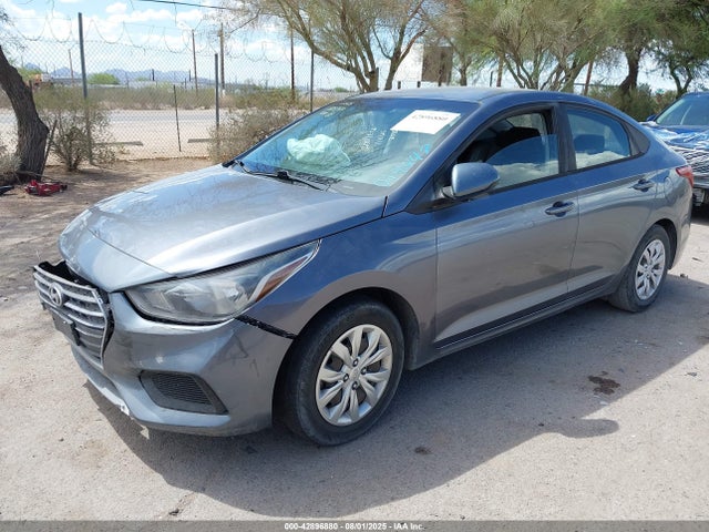 Hyundai 2018 2018 3KPC24A31JE014442 Image 2