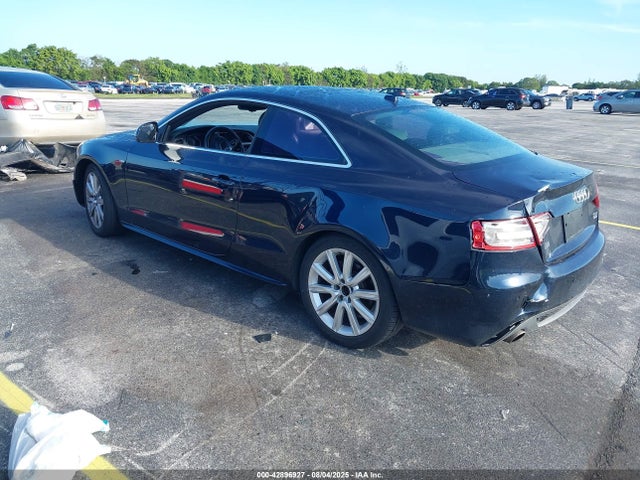 2009 AUDI A5 WAUDK78T99A056641 Photo 2