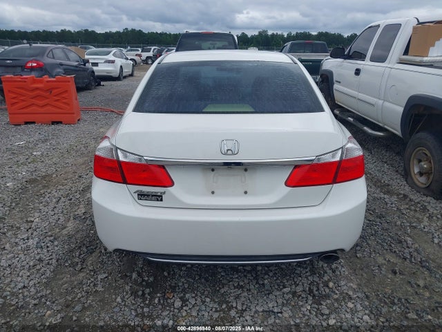 Honda k24w1 2014 1HGCR2F32EA086236 Image 16
