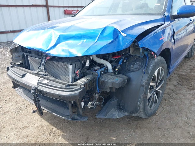 3VW5M7BU8RM071084 Volkswagen tsi