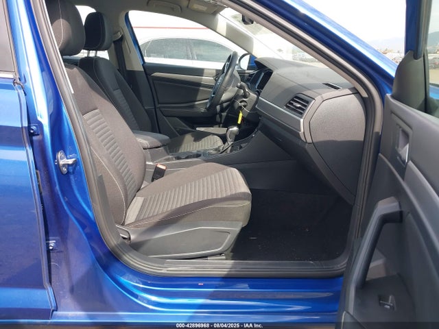 3VW5M7BU8RM071084 Volkswagen tsi