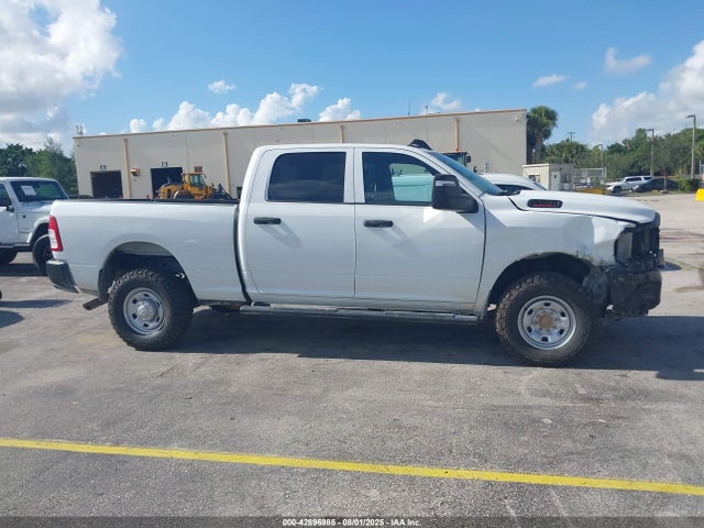 RAM 2500 2023 3C6UR5CJ3PG558687 Image 13