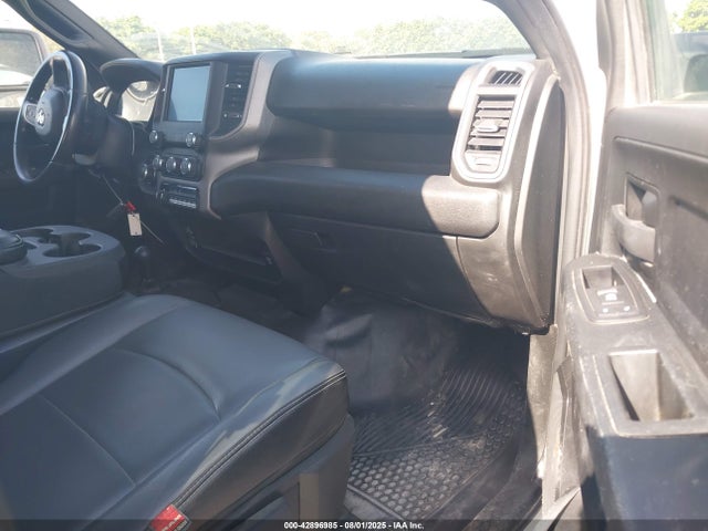 RAM 2500 2023 3C6UR5CJ3PG558687 Image 5