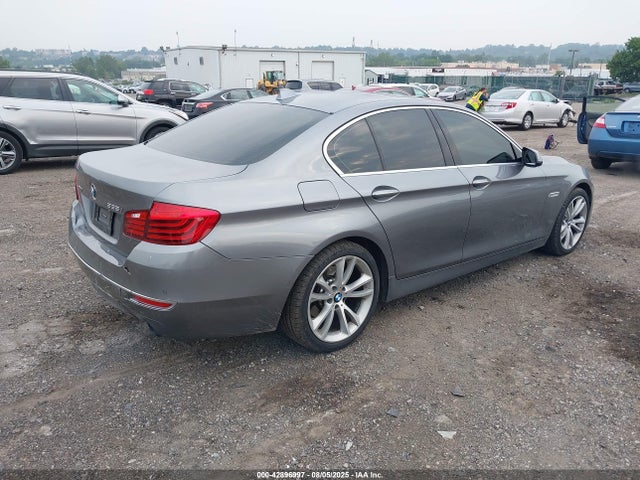 BMW 2015 2015 WBA5B3C50FD542187 Image 4